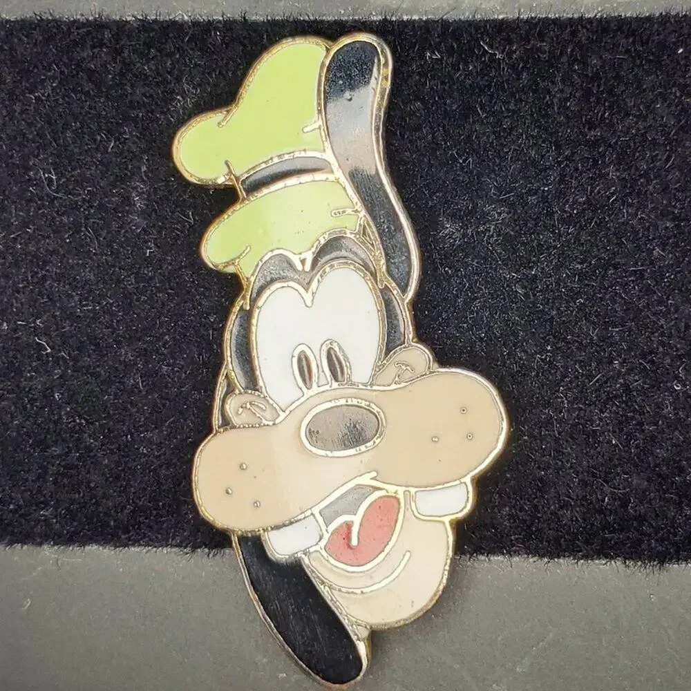 Disney Designs Vintage Goofy Enamel Pin